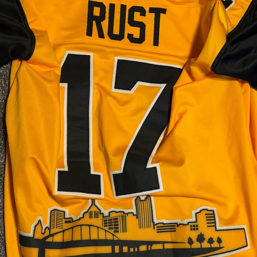 NHL Clubhouse Cards Exclusive Limited Edition Penguins Rust Jersey Mens XL New J - Picture 2 of 2